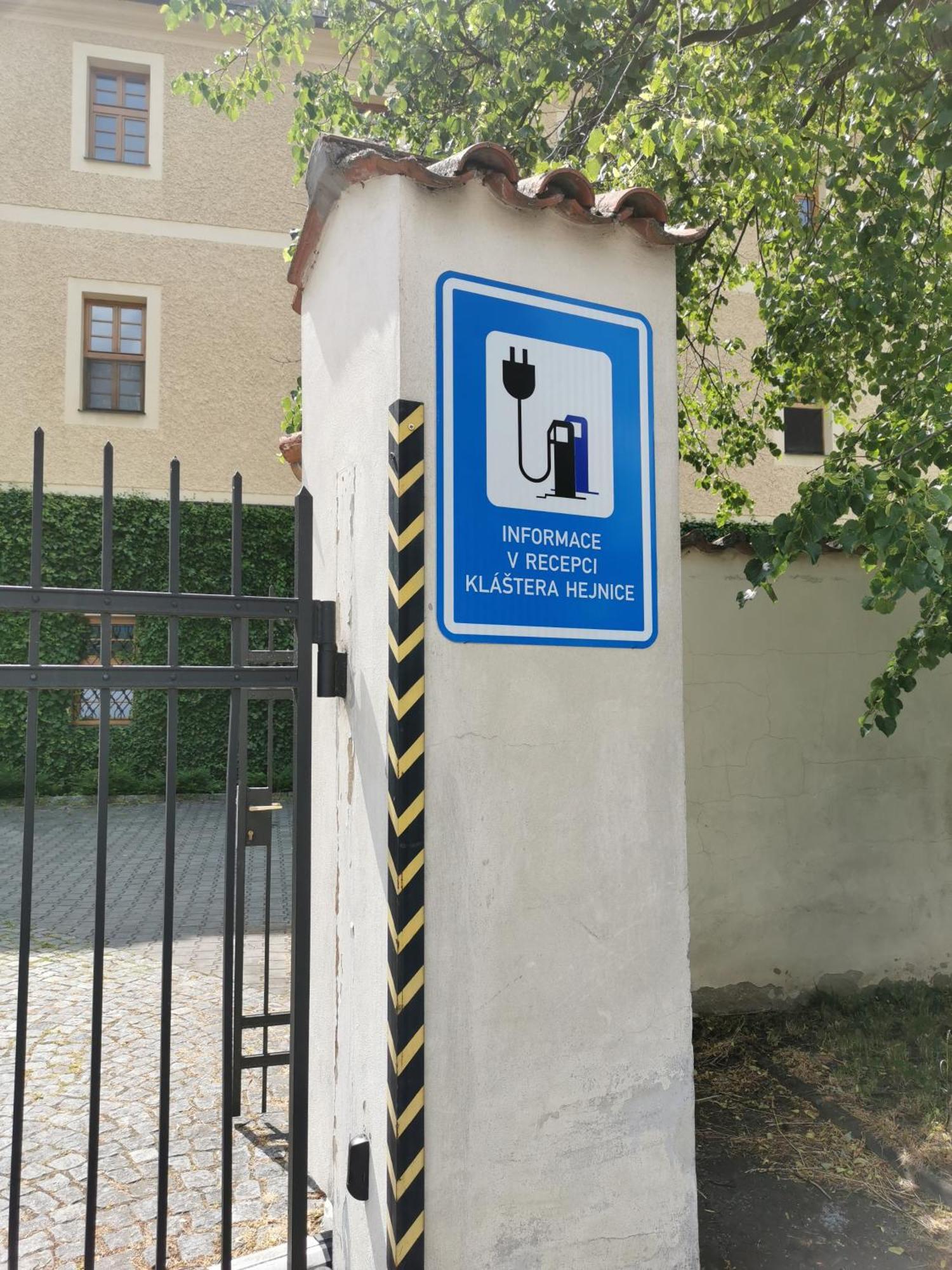 Klaster Hejnice - Vzdelavaci, Konferencni A Poutni Dum Exterior photo